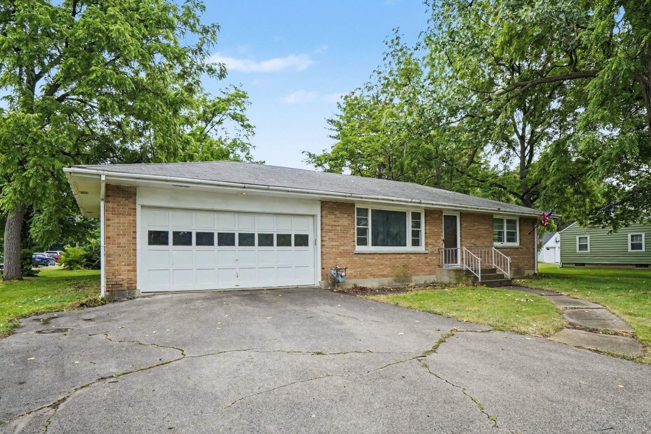 Sell Your House Fast in Winfield<br />
